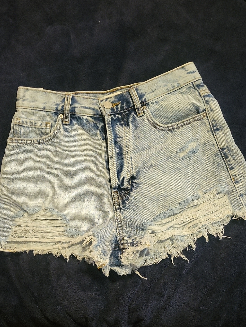 PacSun Light Wash Distressed Denim Shorts